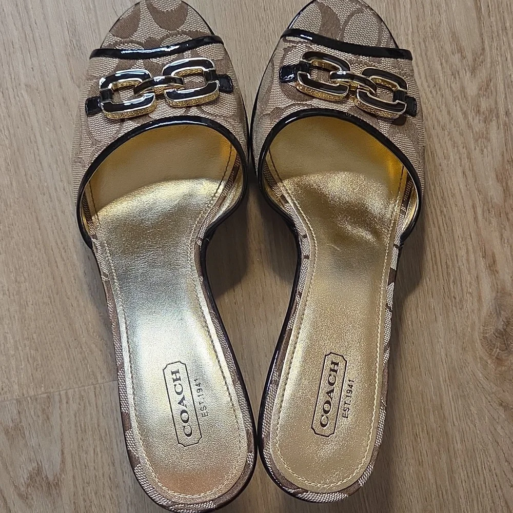 Coach Heels Sz 10 JUSTEEN Style Q369 **NEW** - Picture 5 of 14
